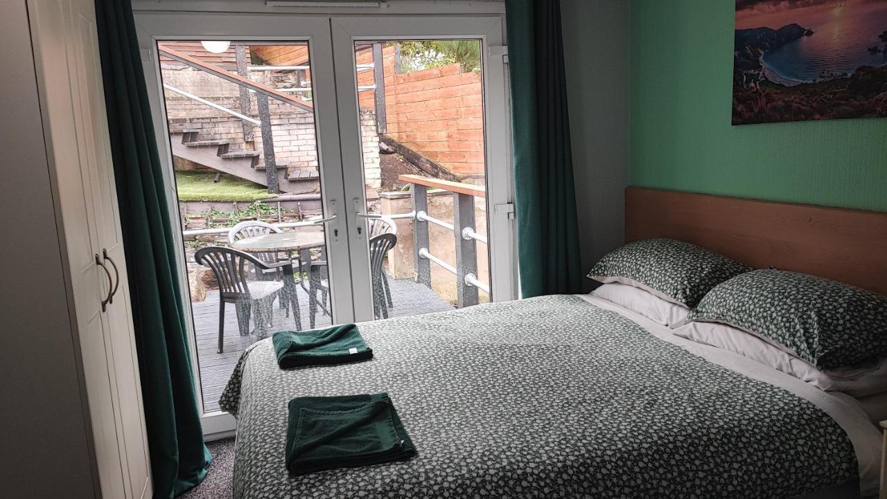 Y Garth Guesthouse Bangor  Eksteriør bilde
